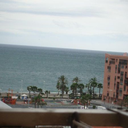 Апартаменты Paseo Maritimo De Poniente Малага Экстерьер фото